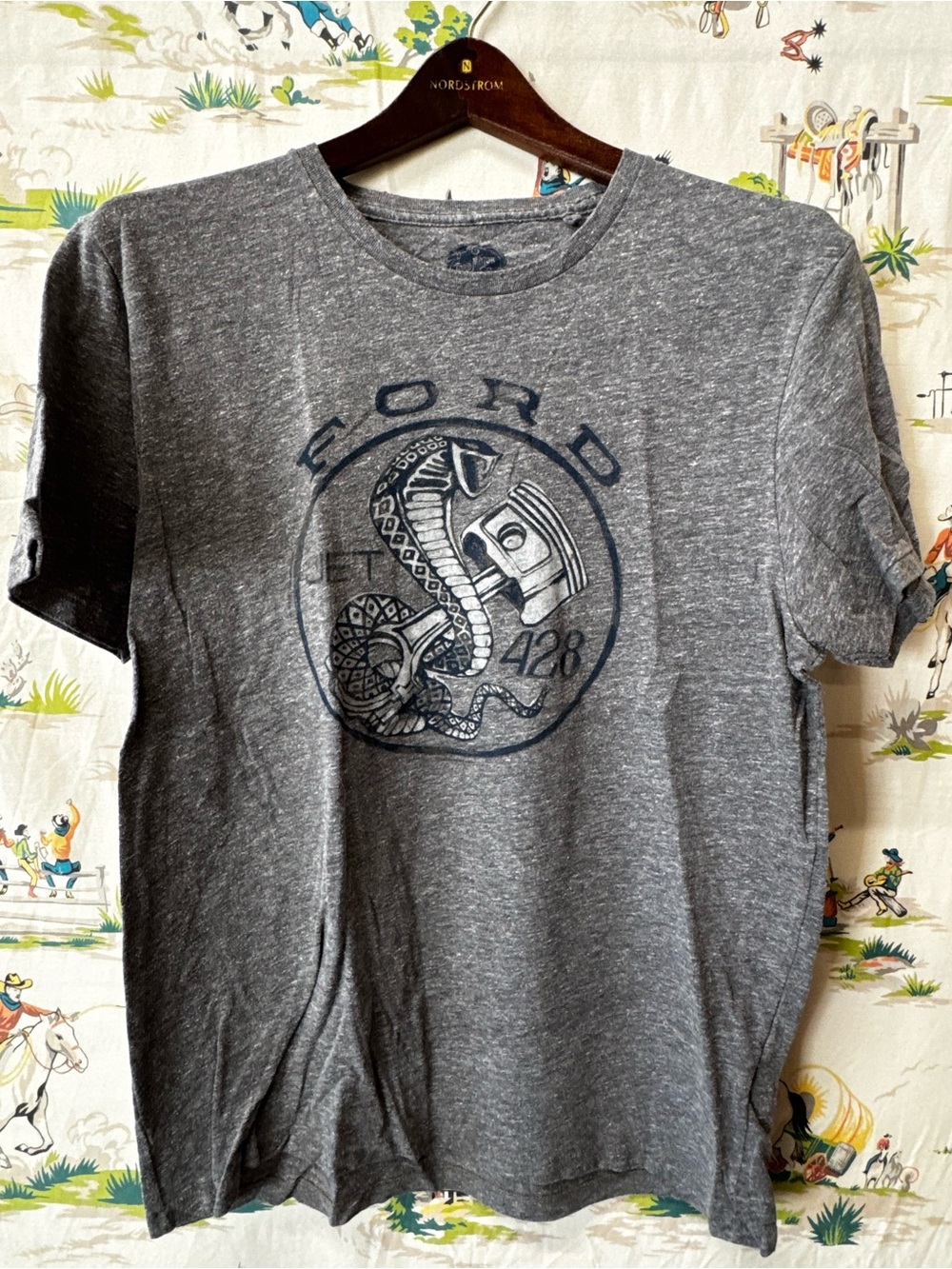 Ford 428 Gray Graphic Crewneck T-Shirt - size large